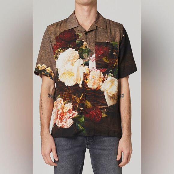 NWT New Order Men’s Tan Floral Roses Short Sleeve Button Down Shirt - Size XL - Picture 2 of 12